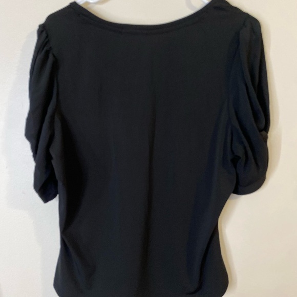 Elegant Black Women's Top with puffy sheer sleeves size large - Picture 7 of 8